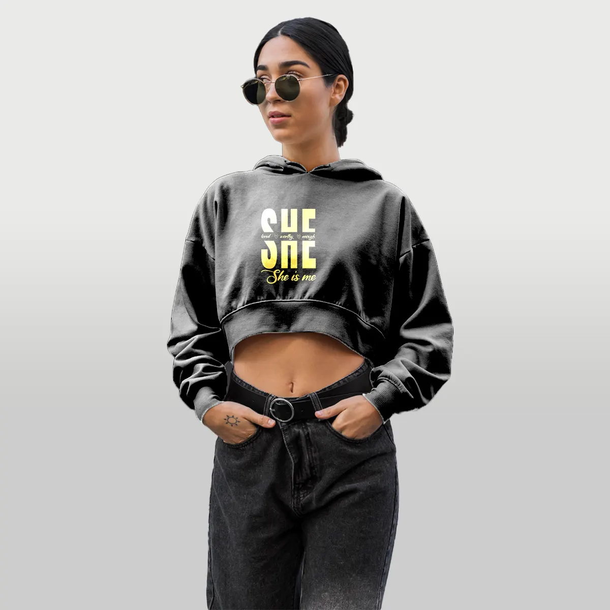 sudadera con capucha she is me